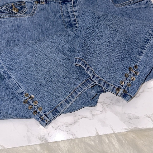 Ruby Rd. Blue cropped Jeans size 8 - Picture 6 of 7